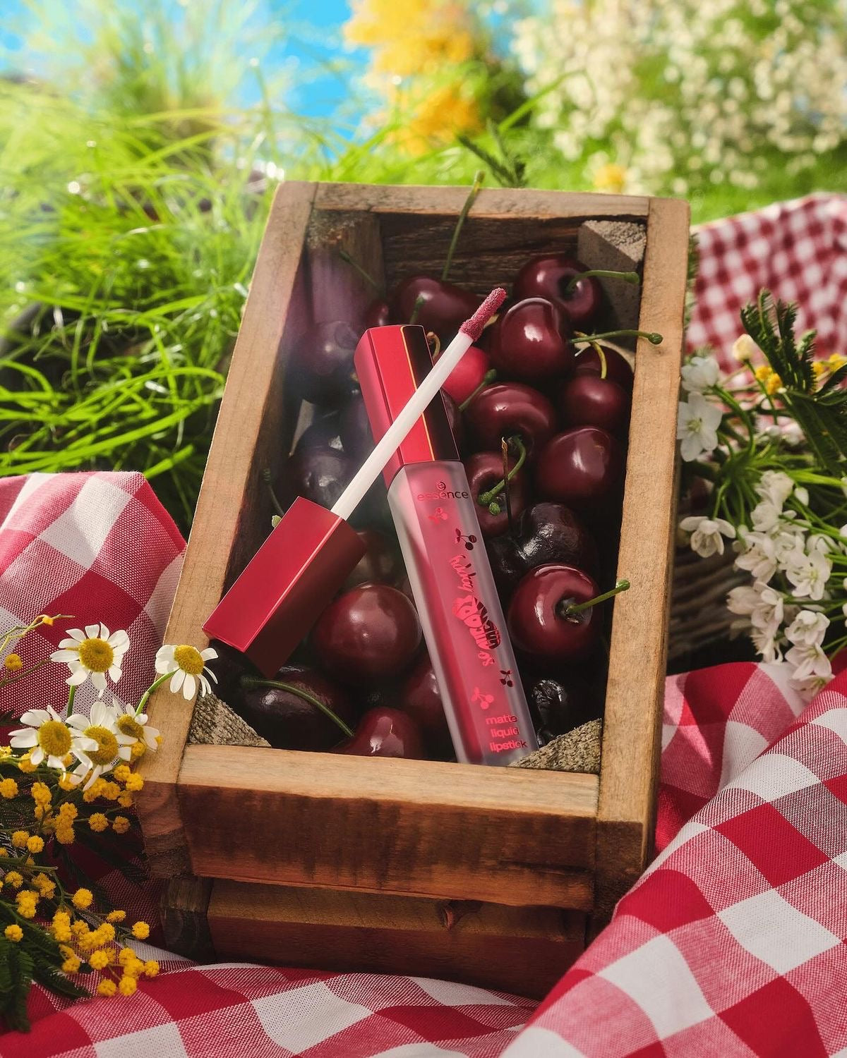 Essence So Cherry Happy lipstick