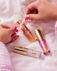 Essence hydra kiss lip oil
