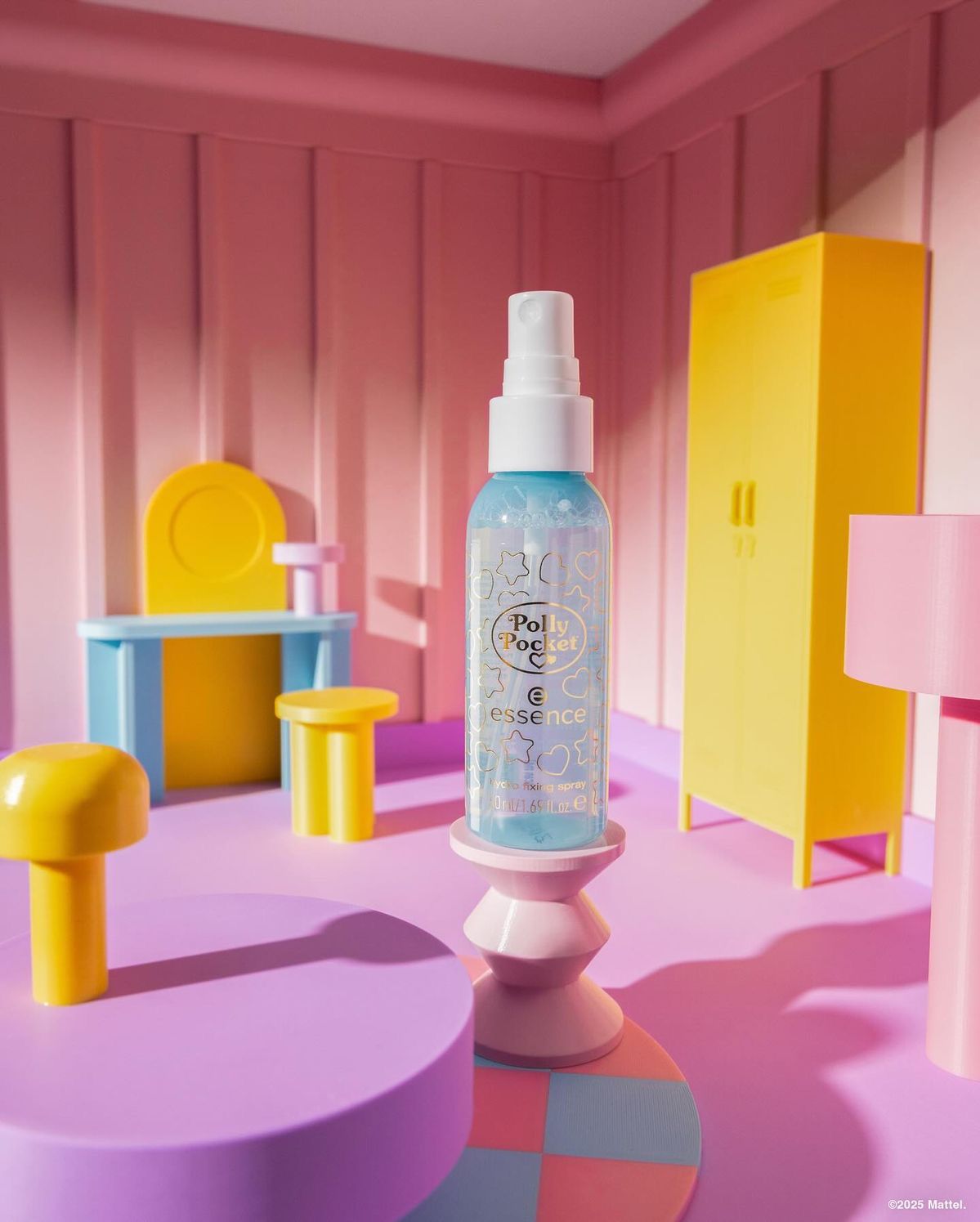 Essence polly pocket setting spray